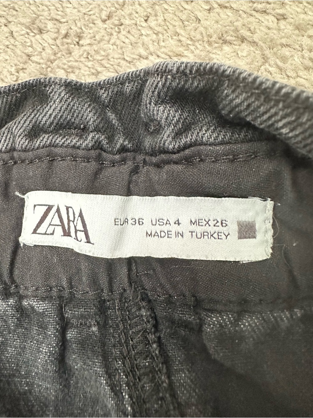 Zara High-Waist Paperbag Black Barrel Denim Jeans - Size 4 - Picture 6 of 7